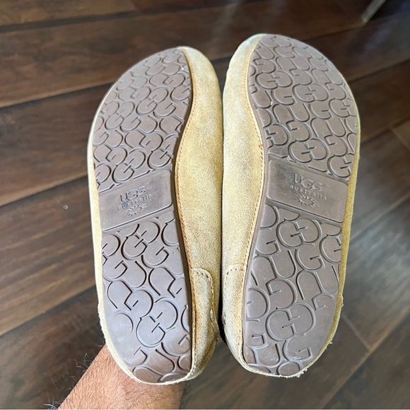 UGG suede leather upper furry lining size 5 slipper - Picture 8 of 8